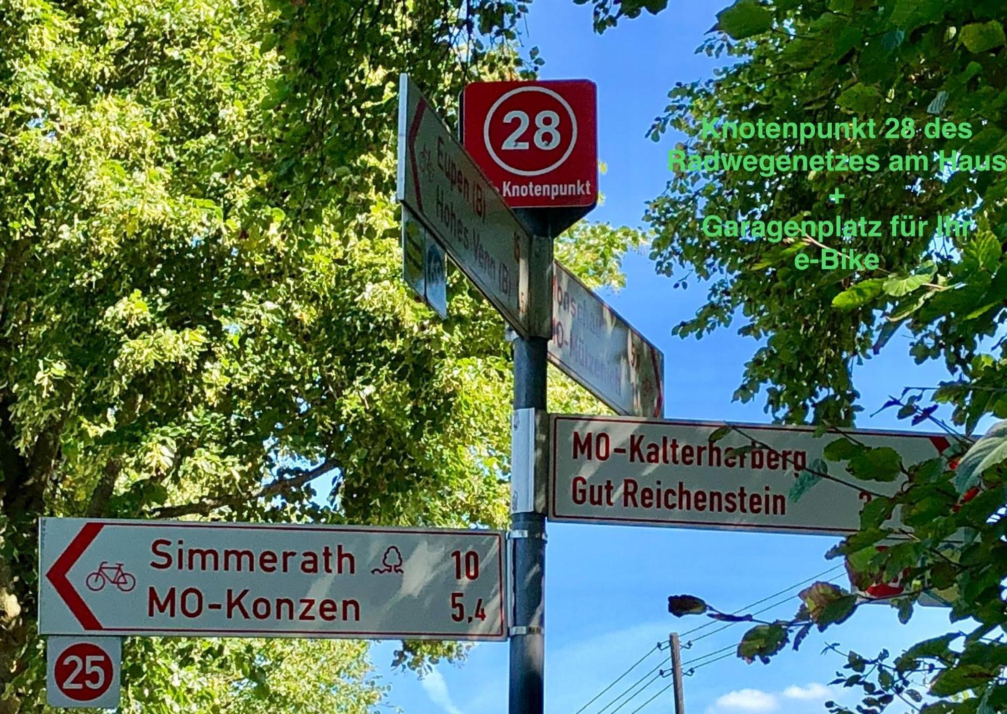 Hof Vierzehnender Im Hohen Venn - 70Qm Maisonette - 2 Schlafzimmer - Wohnkueche - Balkon Mit Grill - Monschau - Eifel - Hunde Willkommen - Islandpferde Εξωτερικό φωτογραφία
